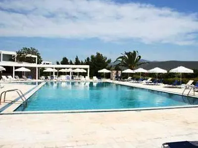 Iria Mare 4*