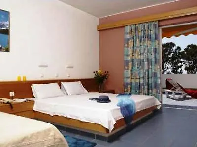 Hotel Iria Mare 4*